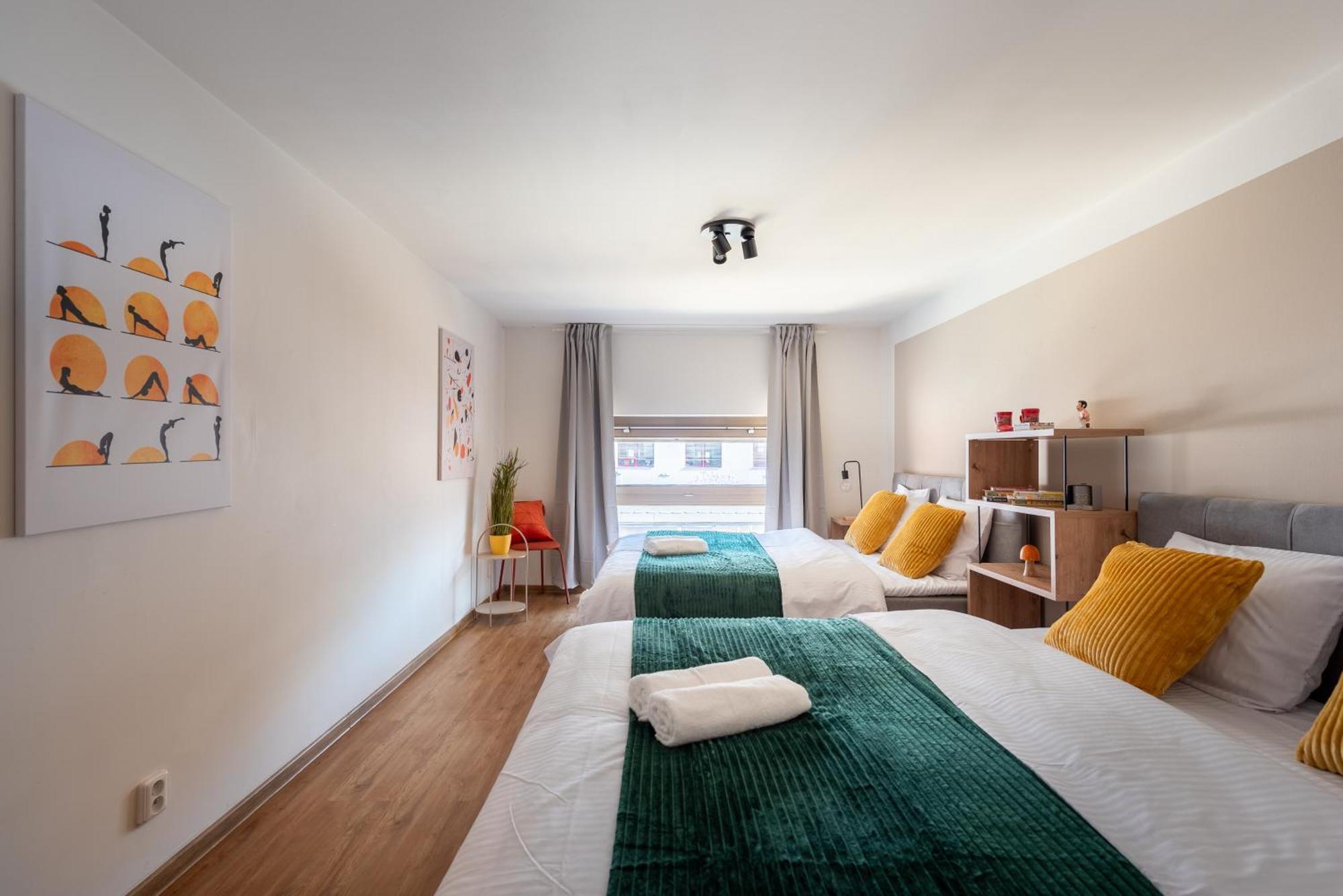 Spacious Apartments Near Karlin Square Prague Ngoại thất bức ảnh